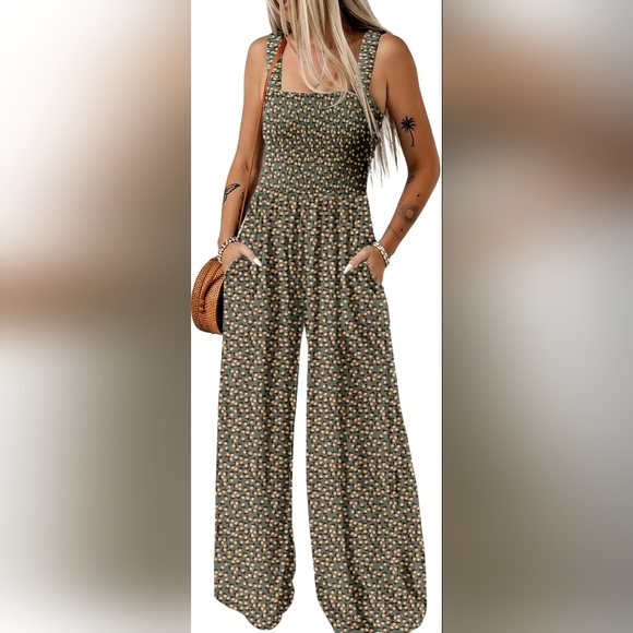 Dokotoo Pants - Smocked Square-Neck Floral Wide-Leg Jumpsuit in Olive Floral